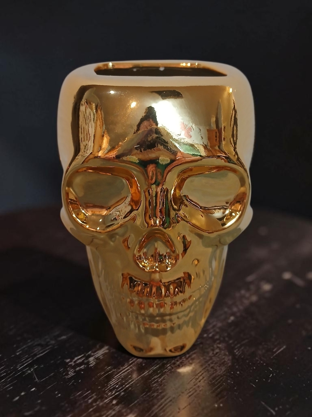 Gold Skull Ceramic Soap Holder